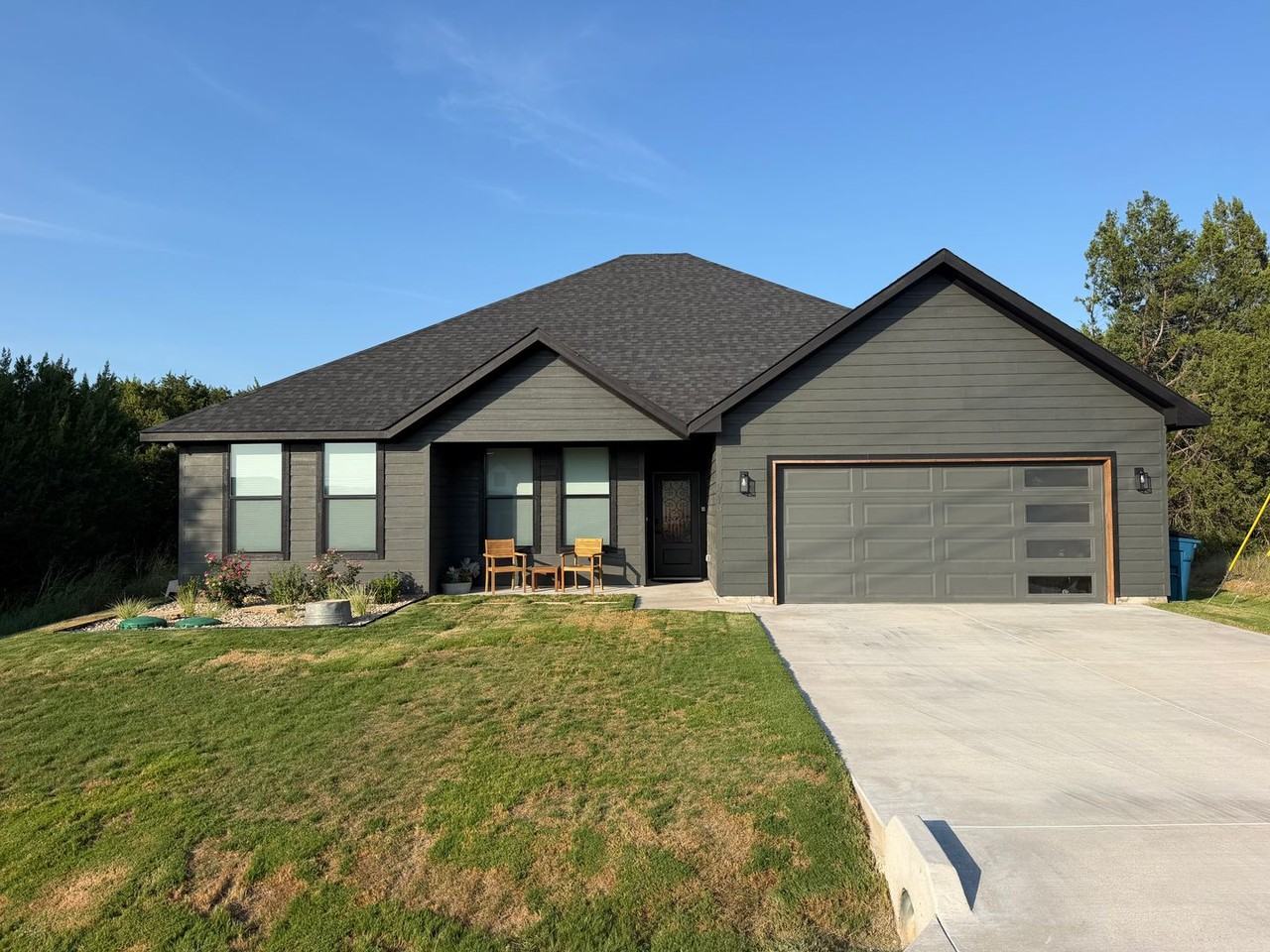 5713 Stonegate Cir