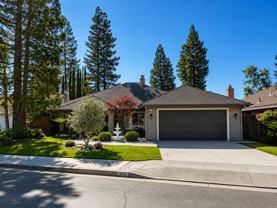 802 E Catalina Cir - Photo 1 of 1