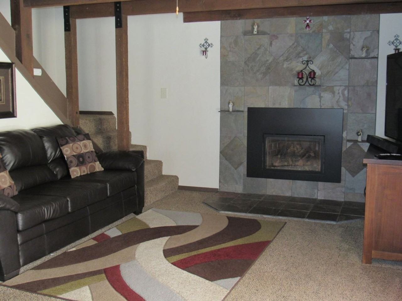 252 W Garnet Ave - Photo 6 of 29