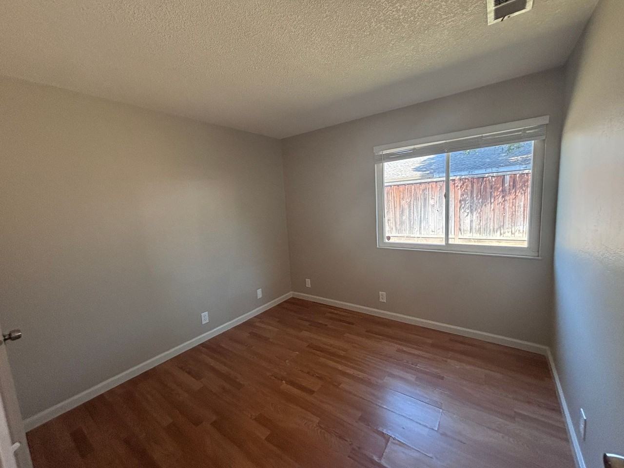 5328 Cedar Grove Cir - Photo 5 of 14