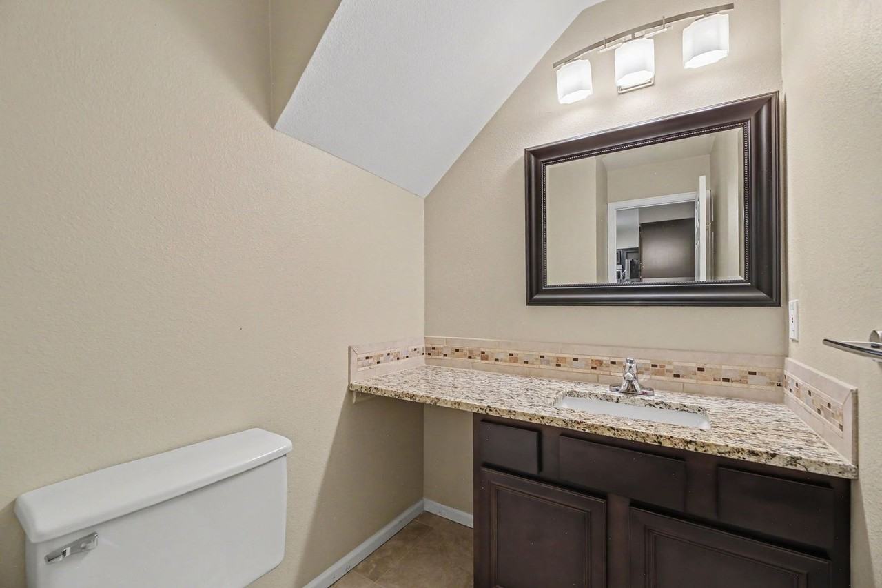 8786 Allison Dr - Photo 6 of 15