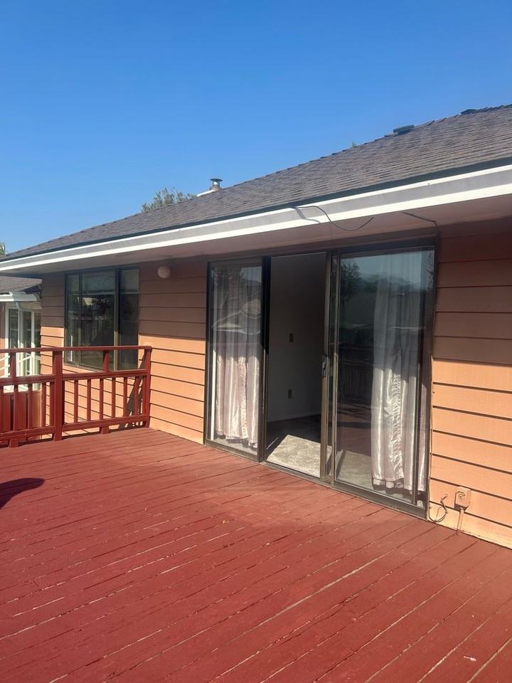2774 Jessica Cir - Photo 5 of 50