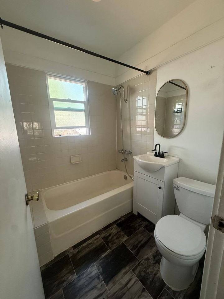 867 W Santa Cruz St - Photo 5 of 5