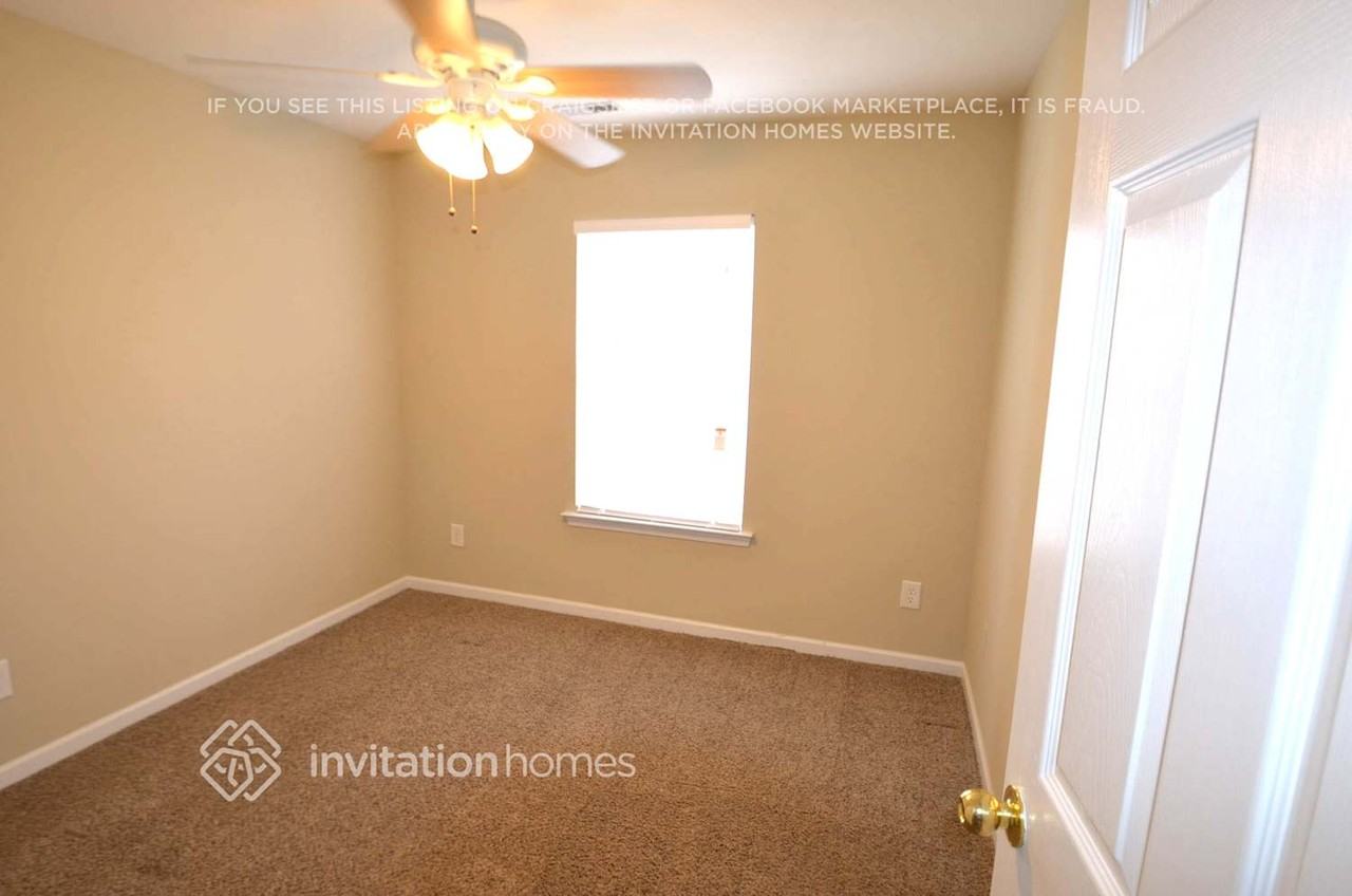 2941 Deep Cove Dr Nw - Photo 6 of 11
