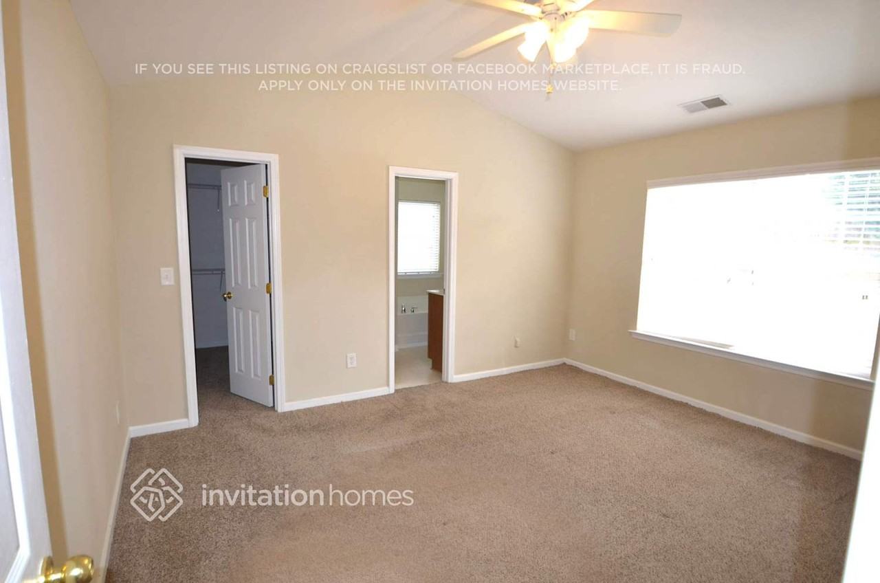 2941 Deep Cove Dr Nw - Photo 7 of 11