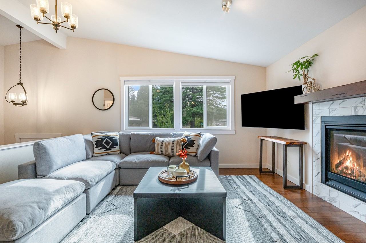12712 Ne 157th St - Photo 4 of 28