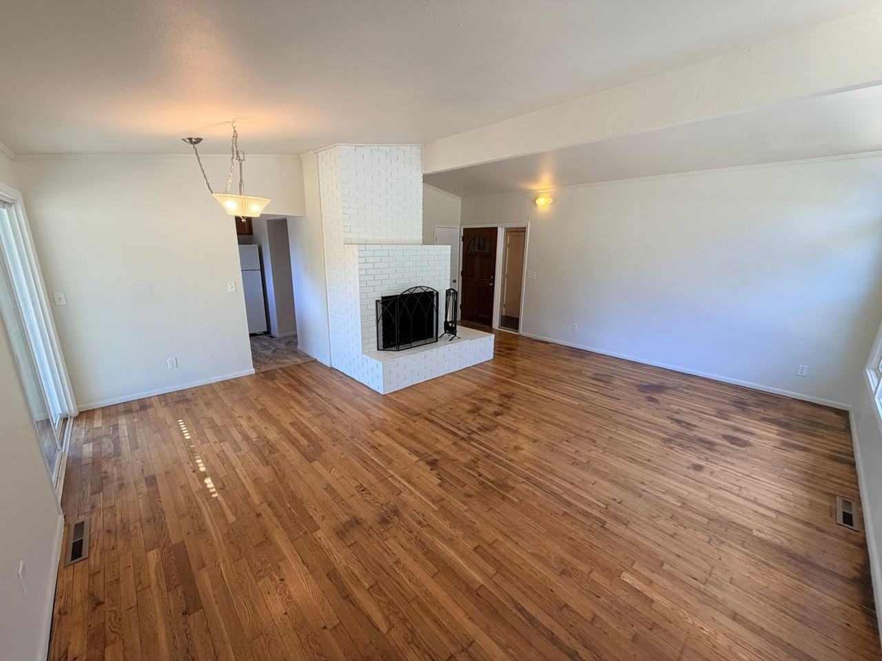 7175 Webb Dr Se - Photo 5 of 17