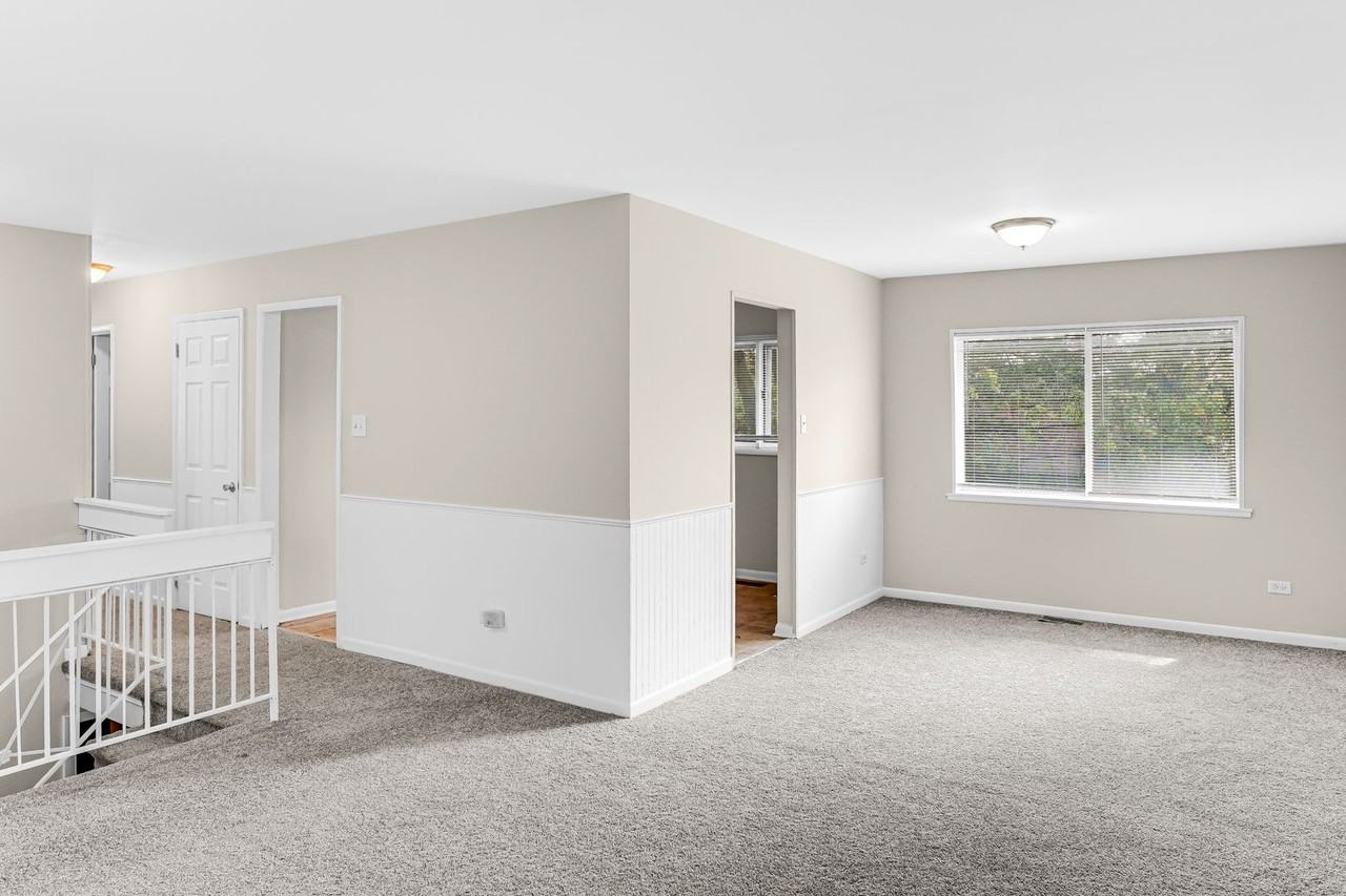 22243 Karlov Ave - Photo 2 of 21