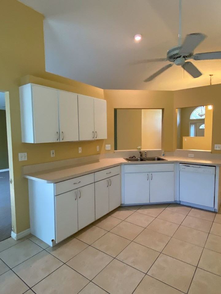2509 6th Ct E - Photo 7 of 10