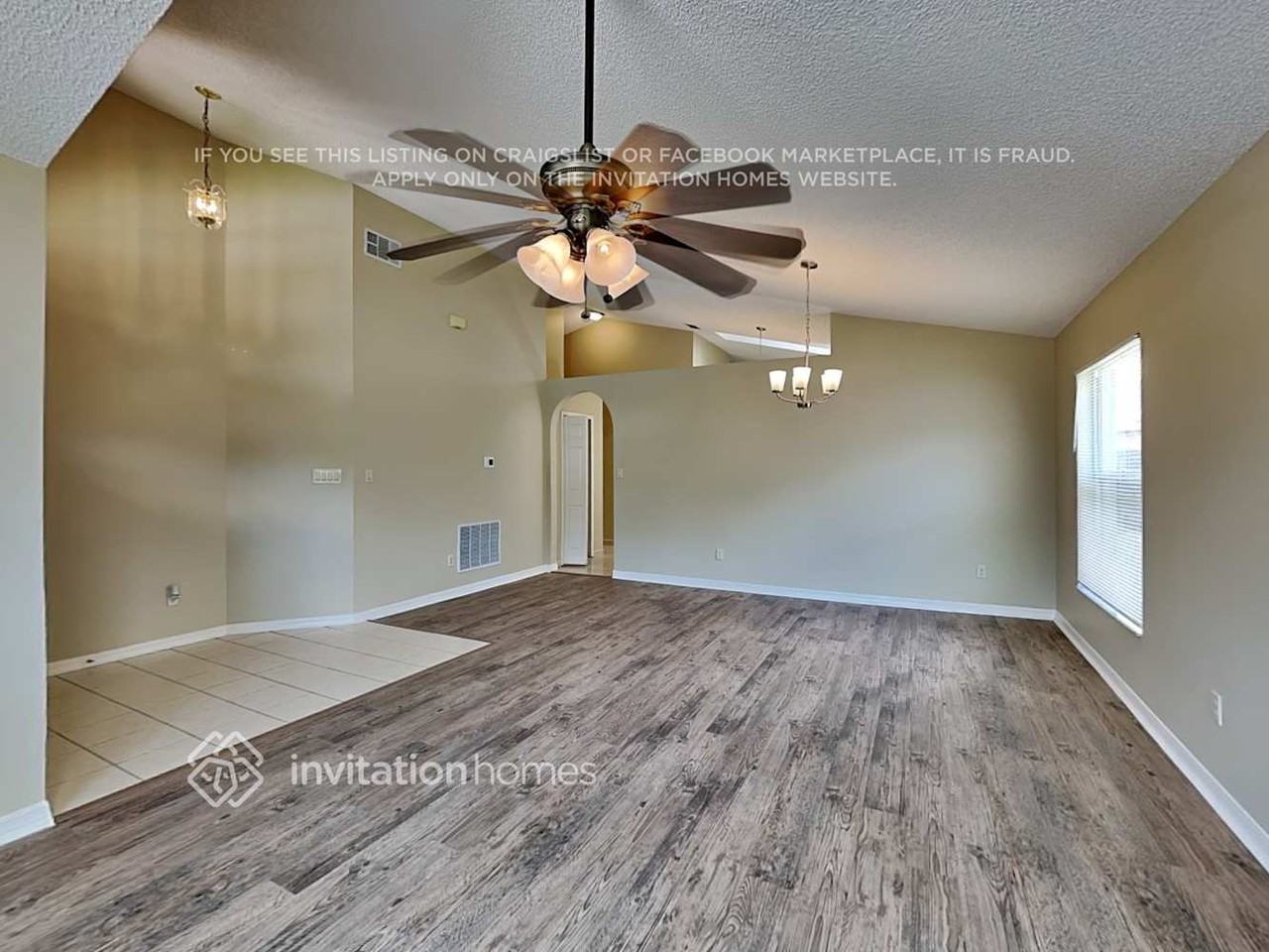 3278 Bellingham Dr - Photo 4 of 17