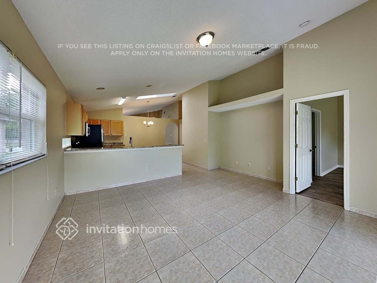 3278 Bellingham Dr - Photo 5 of 17