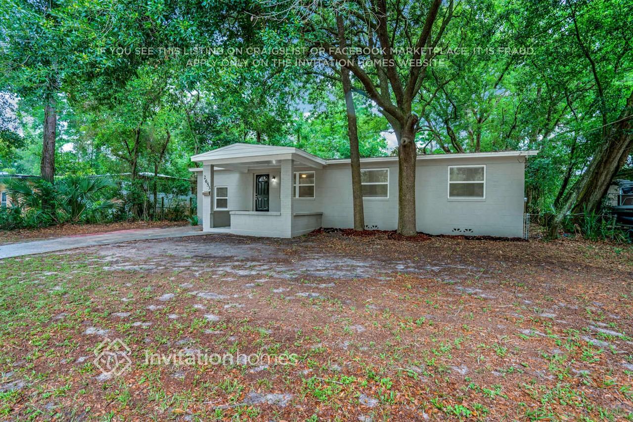2653 Townsend Blvd - Photo 3 of 27