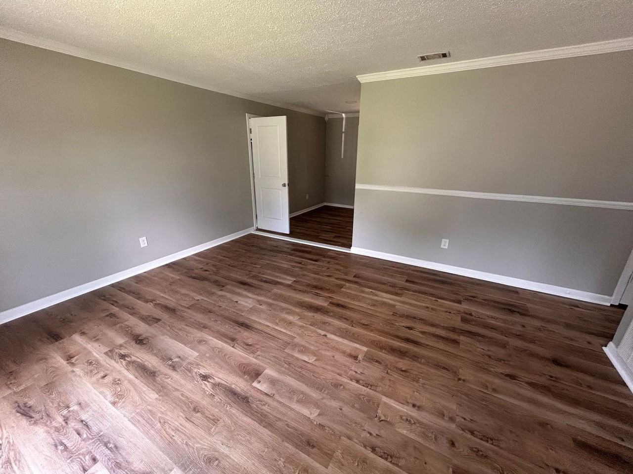 3303 Alyci Dr Nw - Photo 3 of 13