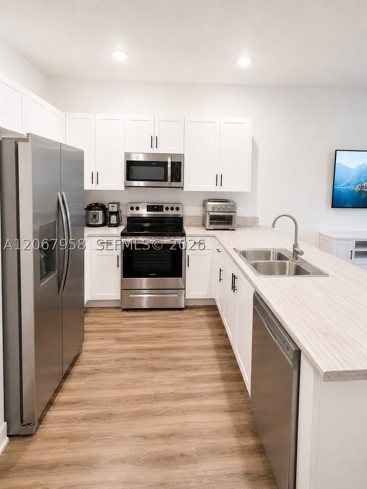18120 Sw 148th Rd - Photo 4 of 16