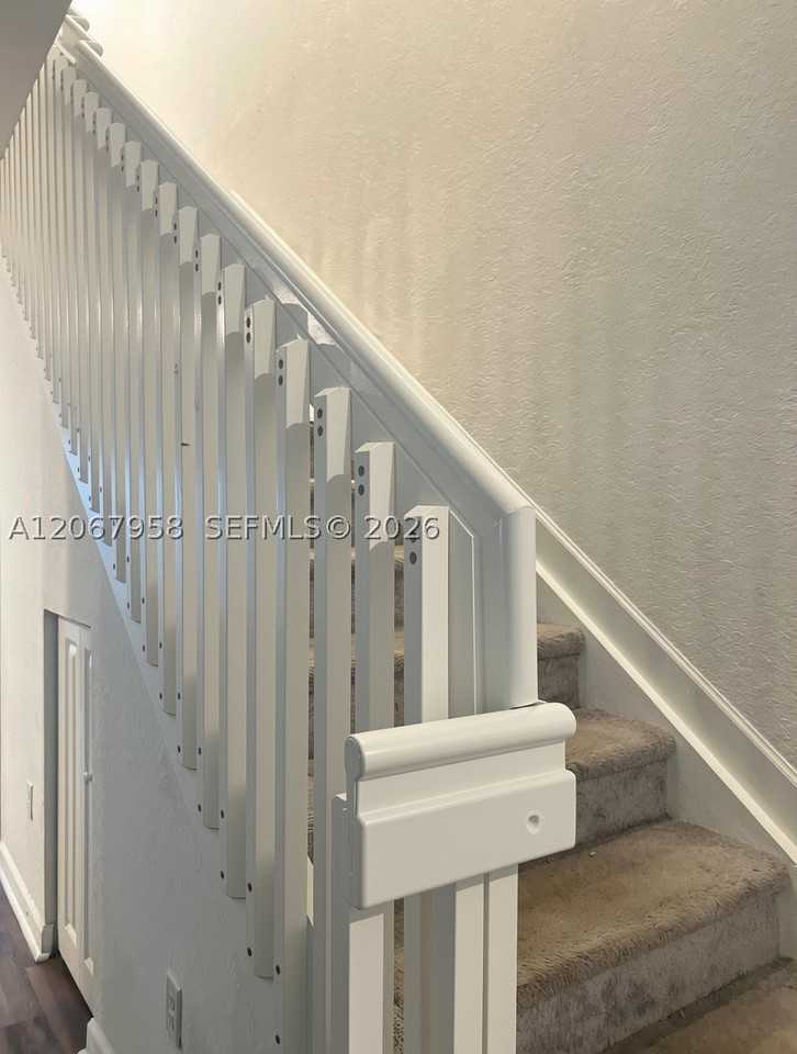 18120 Sw 148th Rd - Photo 7 of 16