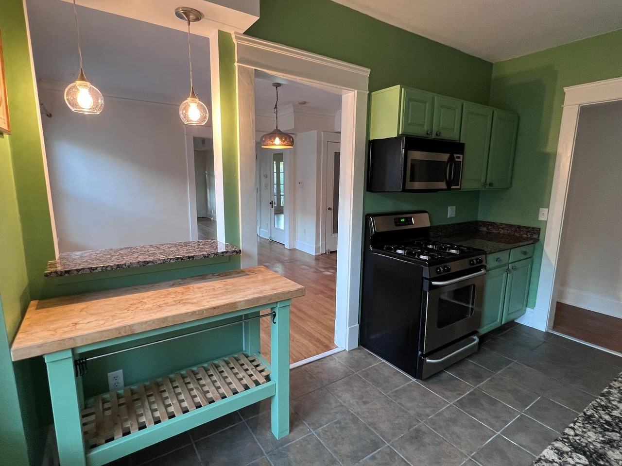 2476 Derbyshire Rd #6 - Photo 6 of 20