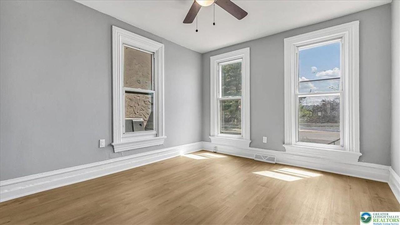841 Jackson St - Photo 6 of 35