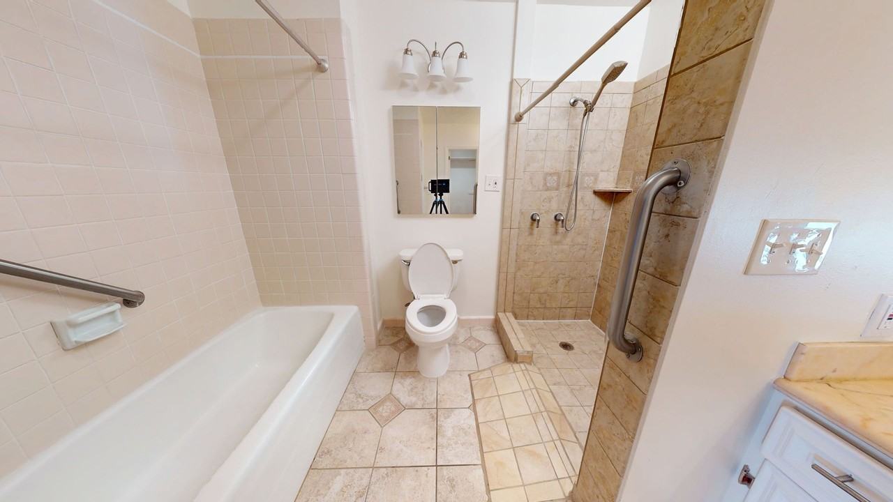 2037 2037 Sinaloa Ave - Front House - Photo 6 of 22