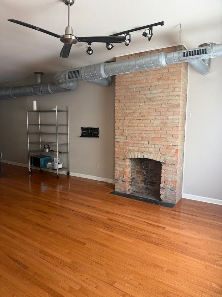 137 S 15th St - Photo 6 of 18