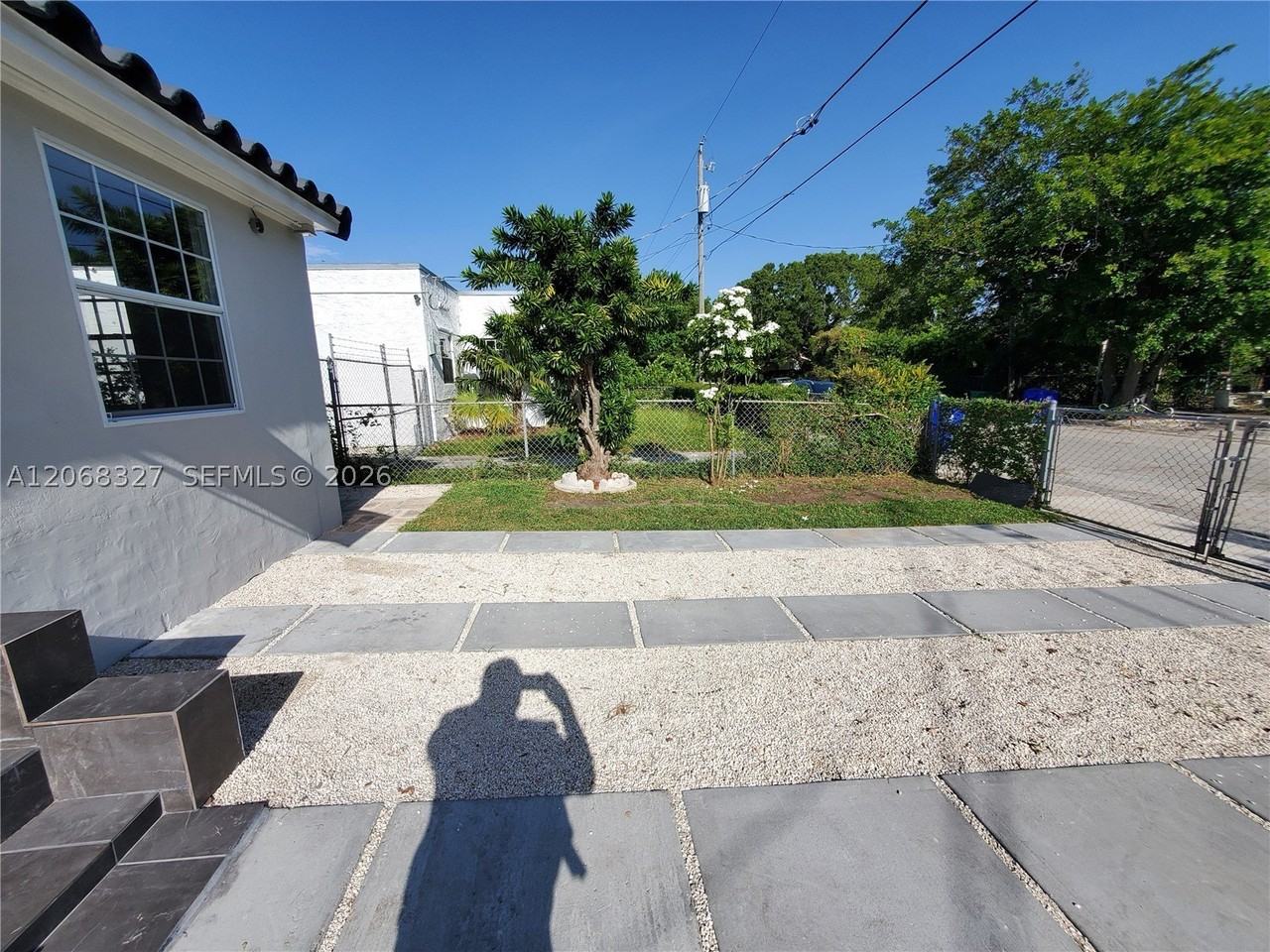 70 Nw 33rd St - Photo 6 of 48