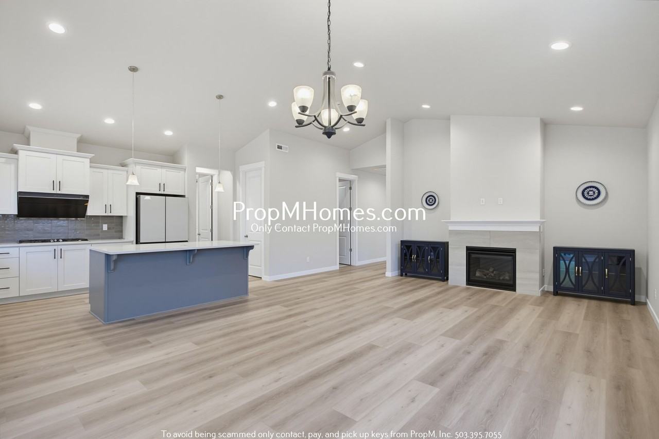 15737 15737 SE Compass Course Street - NEW PROPERTY - Photo 4 of 28