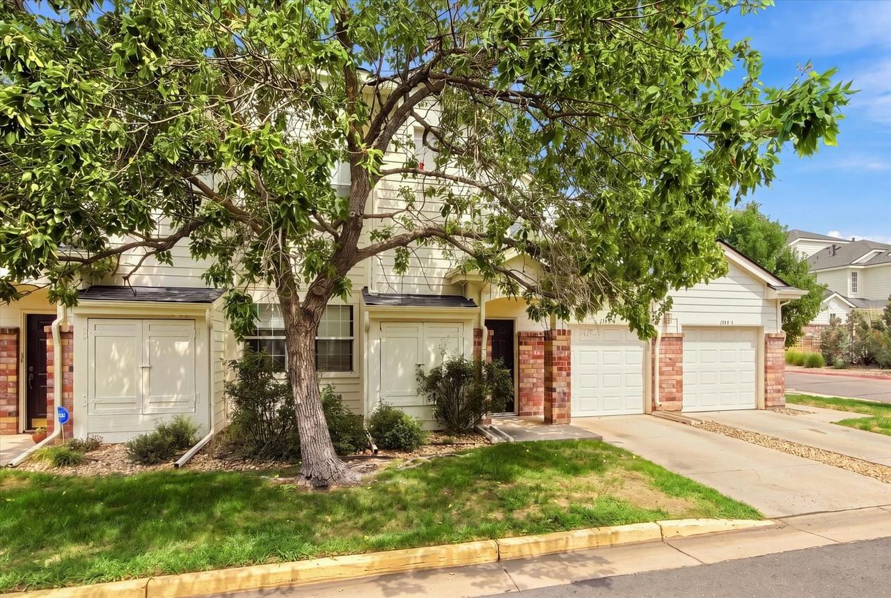 1153 S Alton St #B - Photo 2 of 22