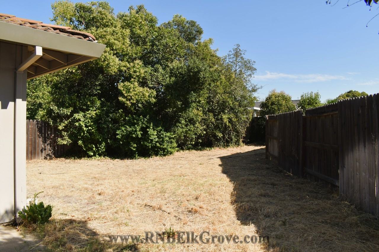 8700 Cullen Ct - Photo 7 of 9
