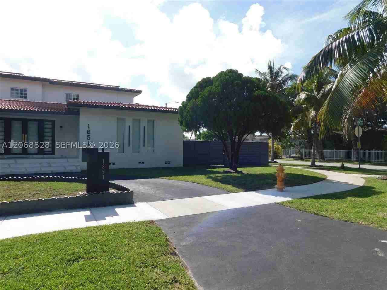 1851 Nw 32nd Ave #B31 - Photo 2 of 18