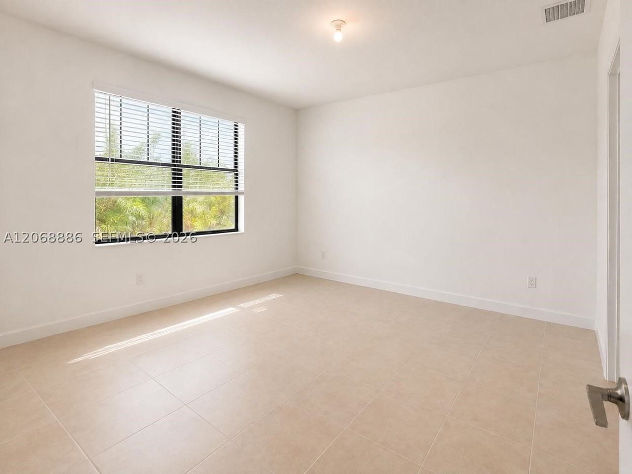 10699 Nw Wilgrove Ln #10699 - Photo 5 of 16