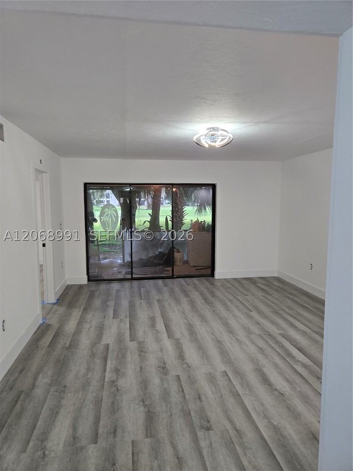 2123 Golfside Village Dr #2123 - Photo 6 of 15