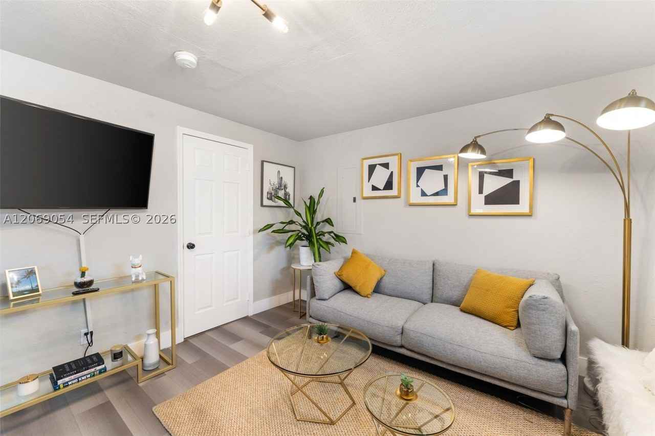 2275 Nw 33rd St #2 - Photo 6 of 16