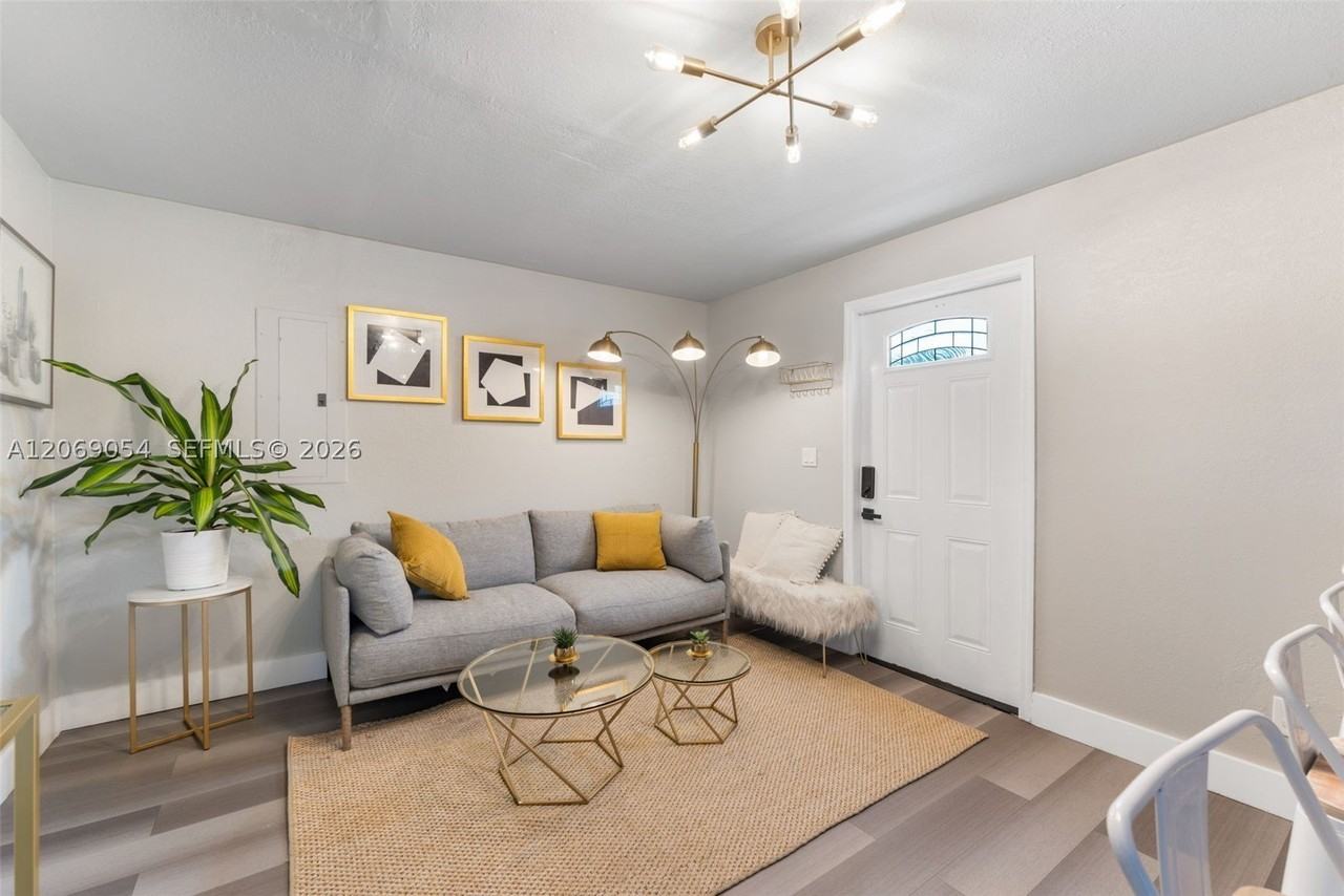 2275 Nw 33rd St #2 - Photo 7 of 16