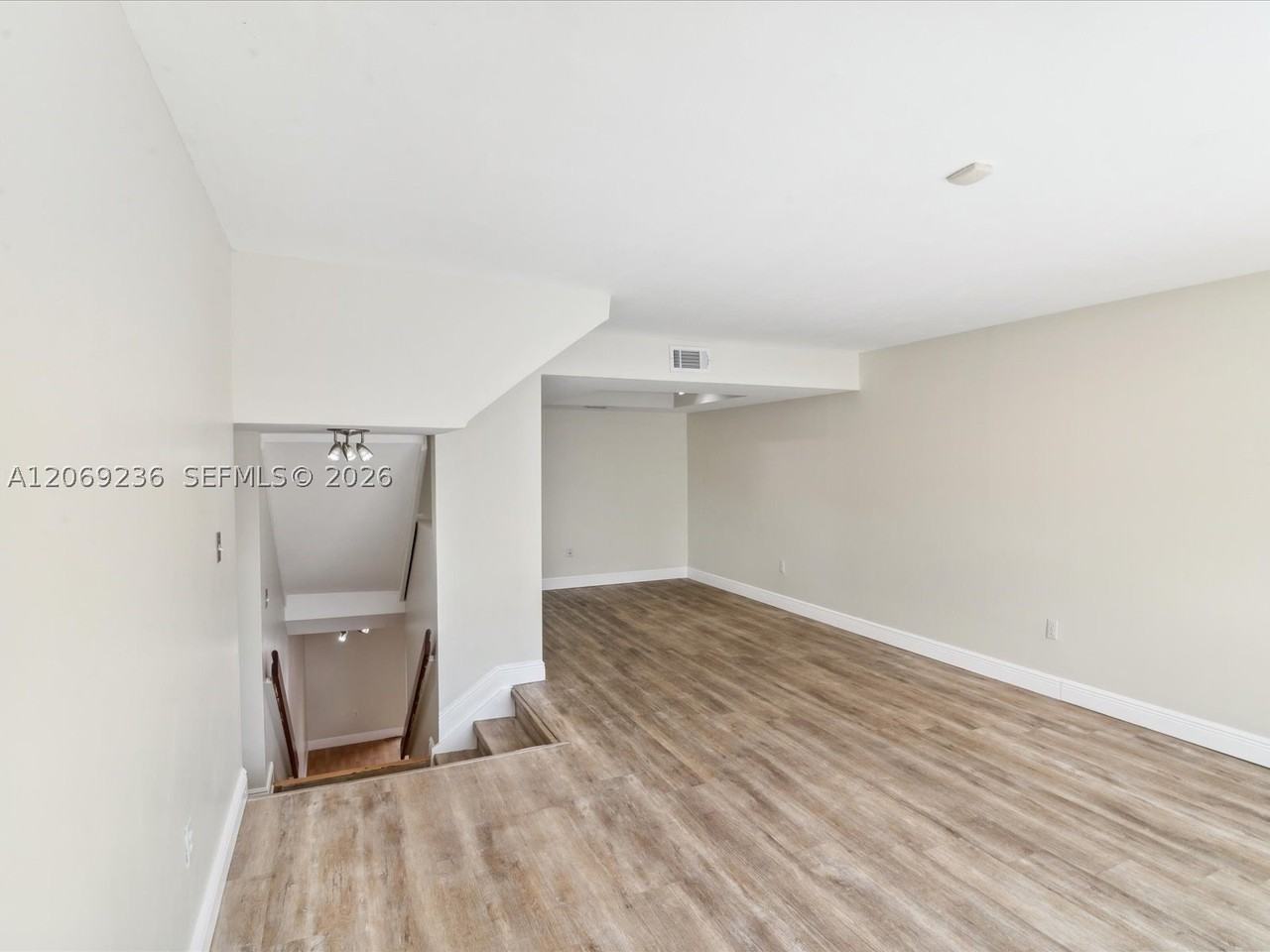 390 Nw 86th Pl #201 - Photo 6 of 48
