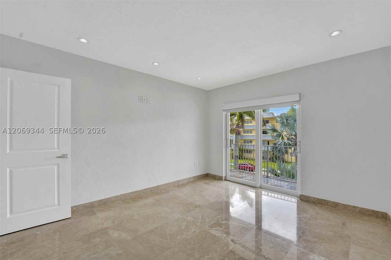 7401 Sw 82nd St #302S - Photo 5 of 45
