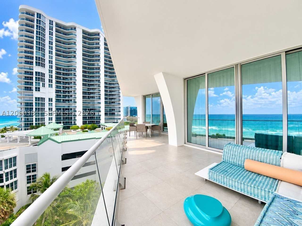 16901 Collins Ave #701 - Photo 4 of 44