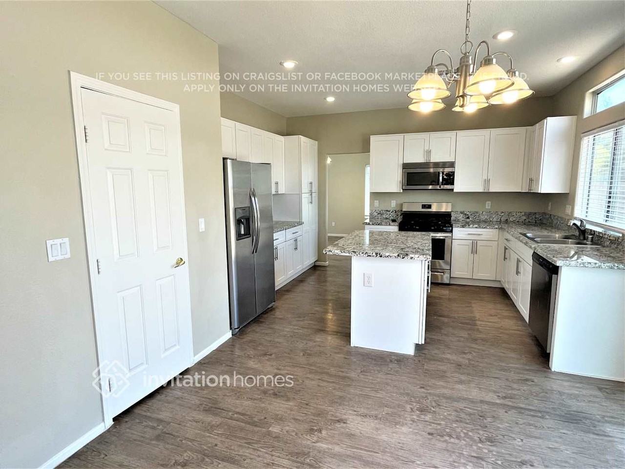 1512 Auburn Valley Ave - Photo 3 of 14