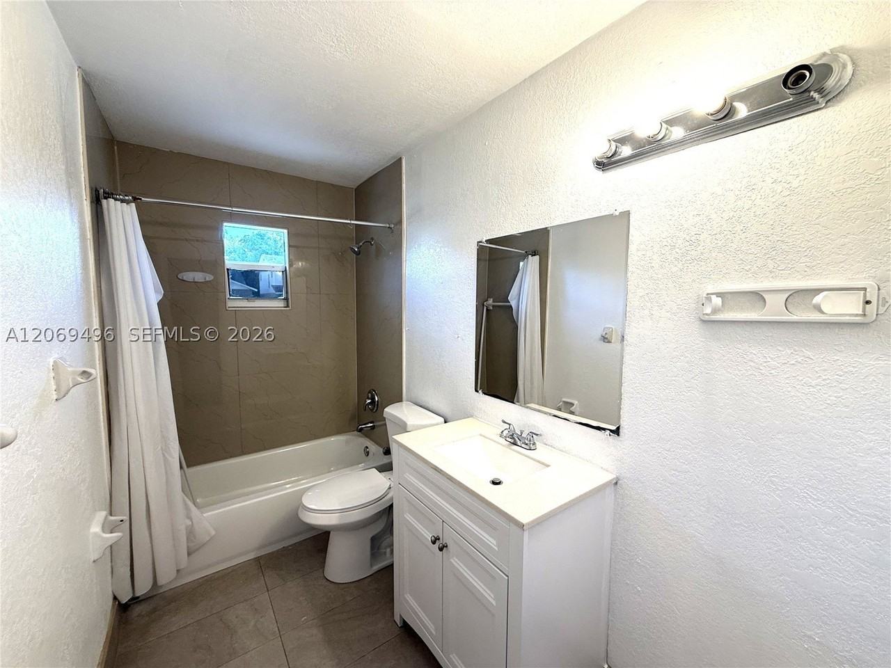 5321 Nw 23rd St #181 - Photo 4 of 10