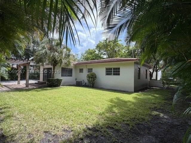 828 Lorca St - Photo 3 of 21