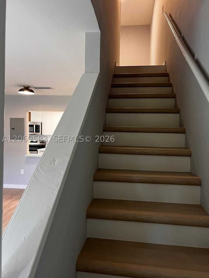 7820 Ne Bayshore Ct #208 - Photo 7 of 14