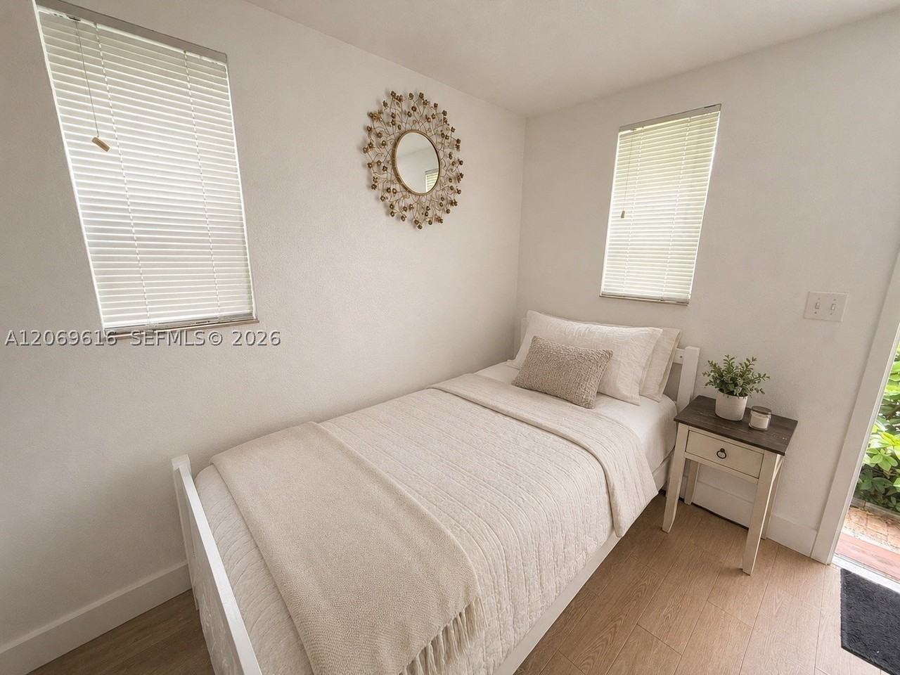 1222 Pizarro St #2 - Photo 3 of 7