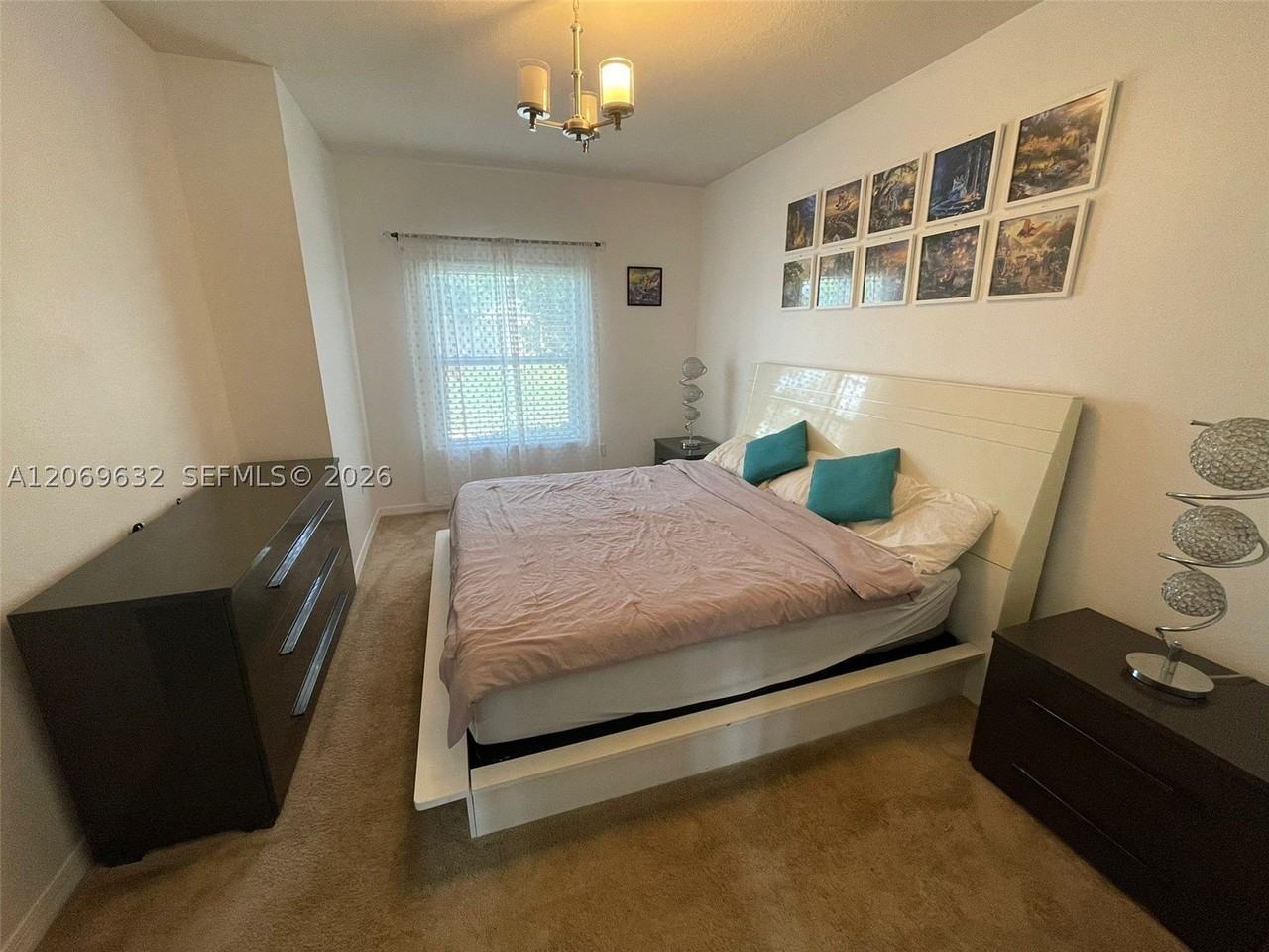 3202 Cupid Pl - Photo 6 of 33