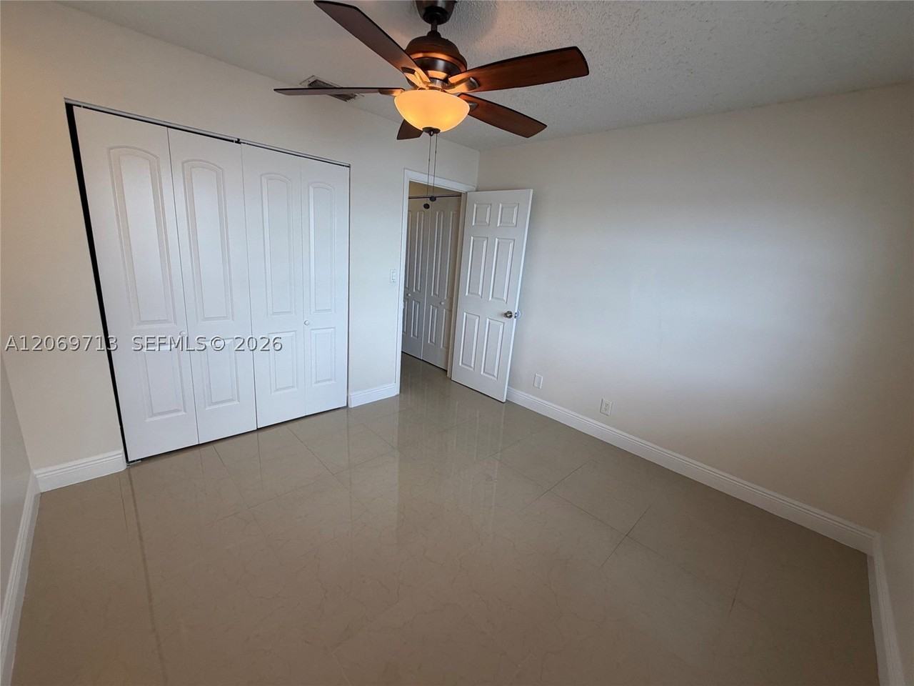 432 Lakeside Dr #257 - Photo 7 of 16
