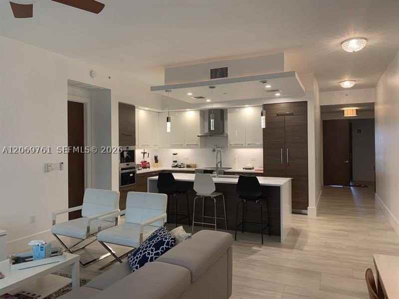 161 Isle Of Venice Dr #202 - Photo 4 of 21