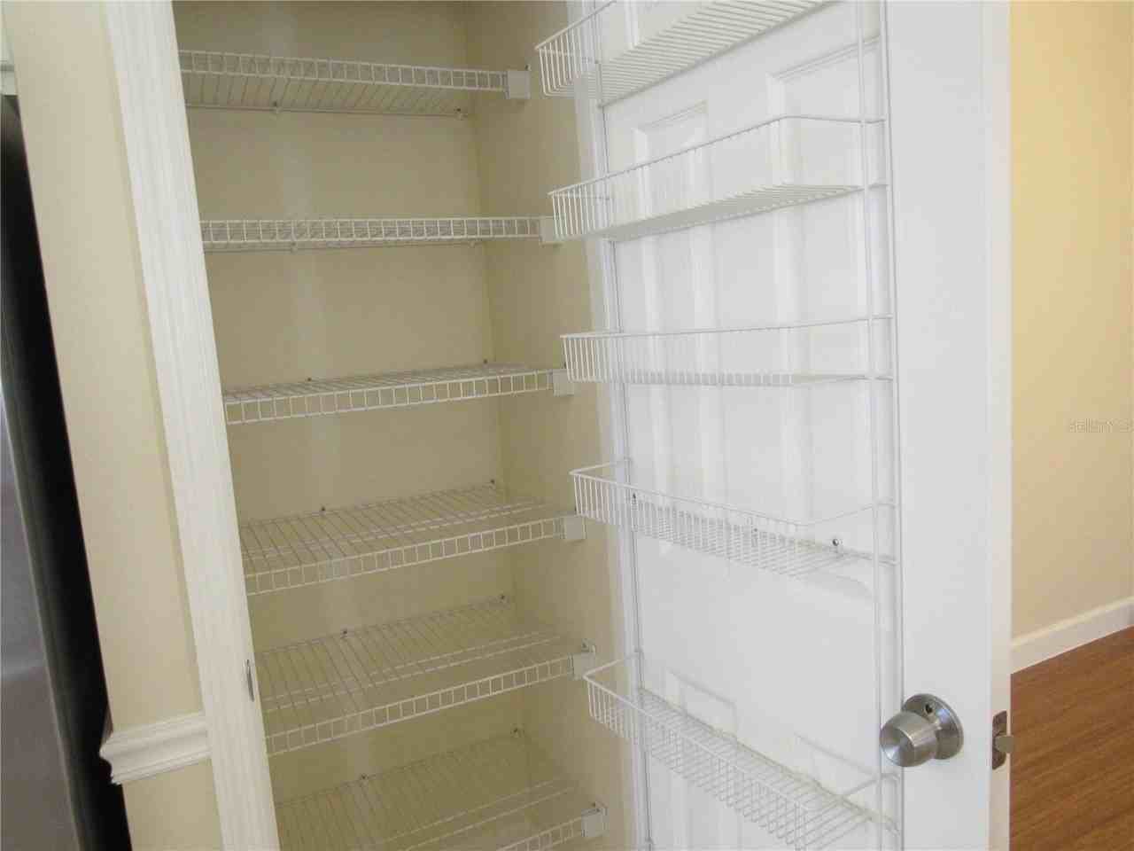 4012 Deberry Dr - Photo 7 of 23
