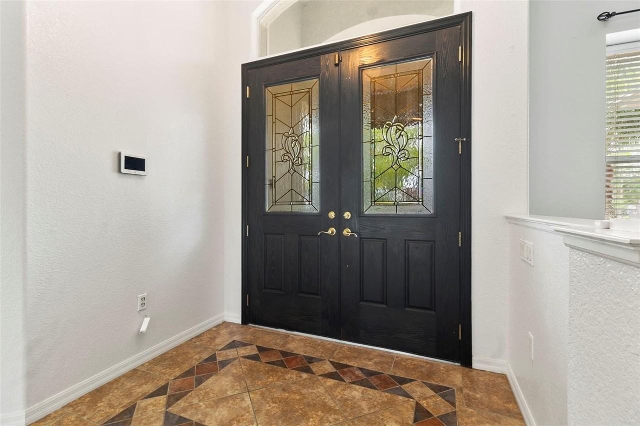 281 Hallcrest Ter - Photo 5 of 50