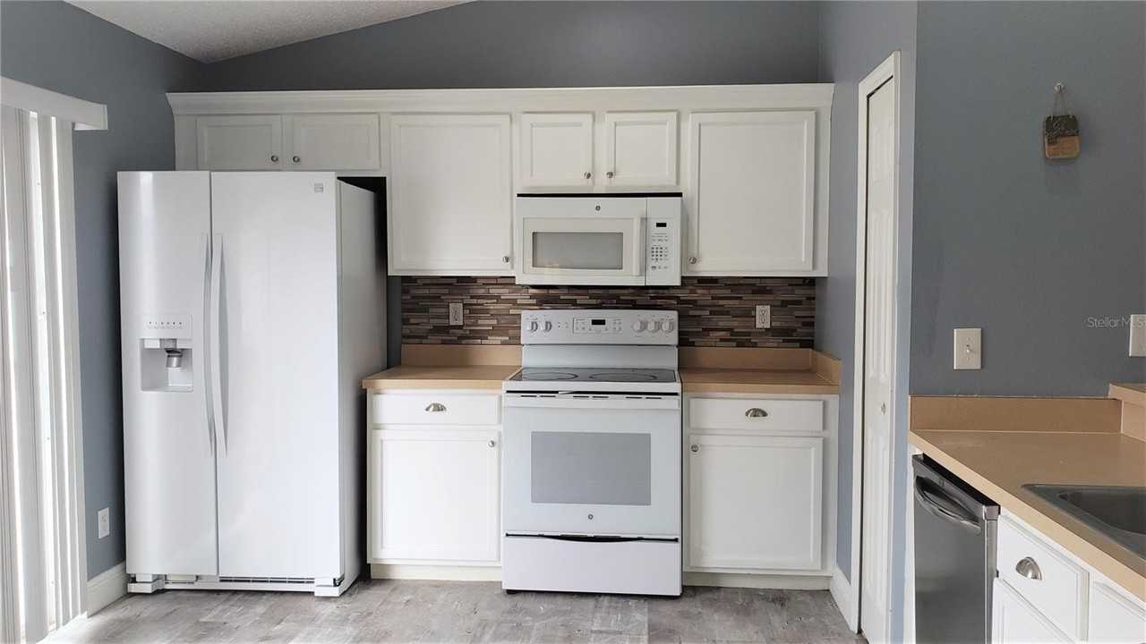 5141 Pine Needle Dr - Photo 7 of 21