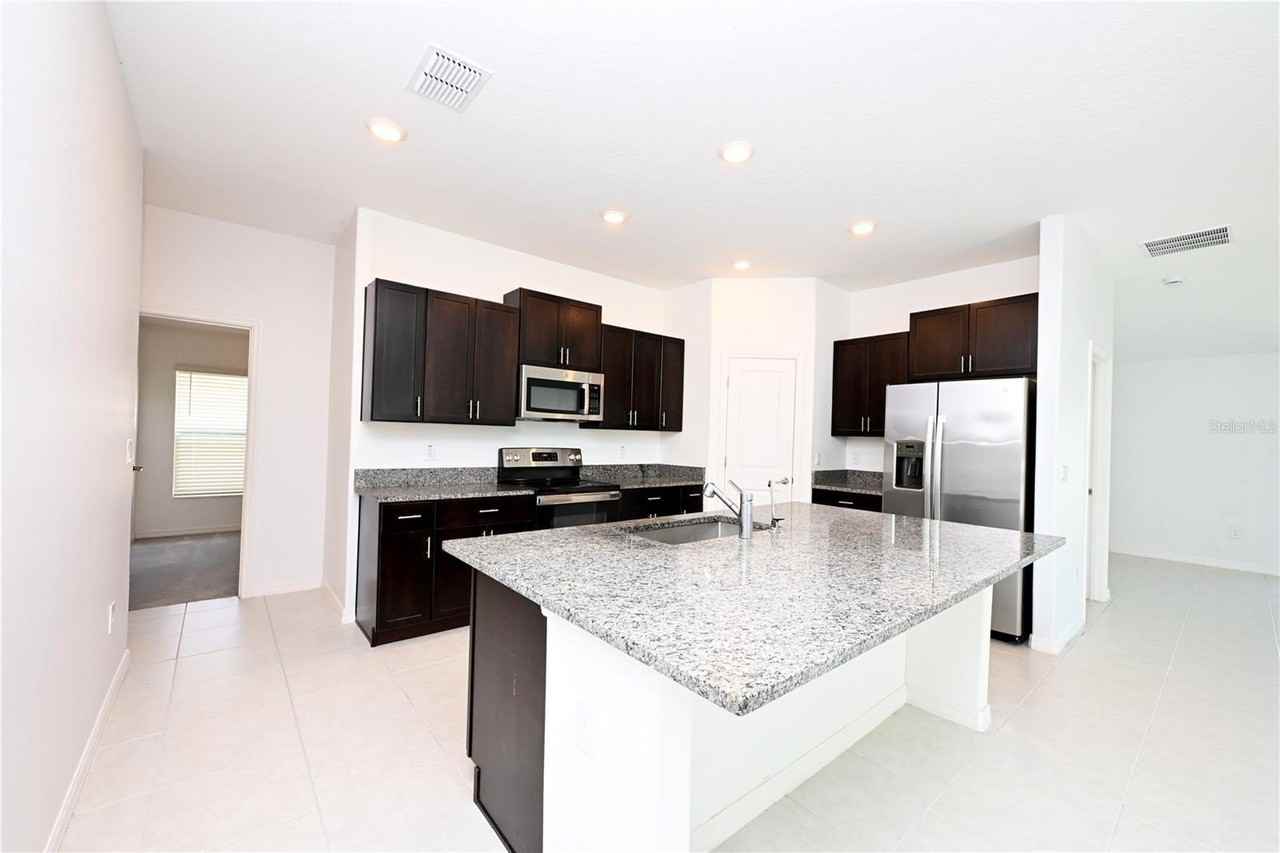 2674 Red Egret Dr - Photo 6 of 37