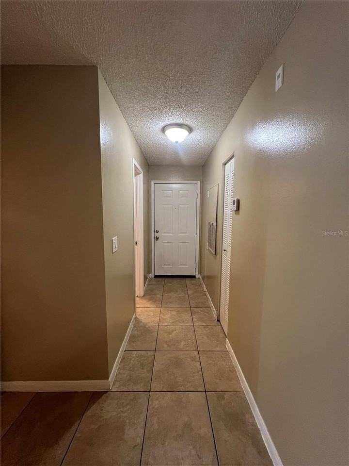709 Secret Harbor Ln #207 - Photo 2 of 13