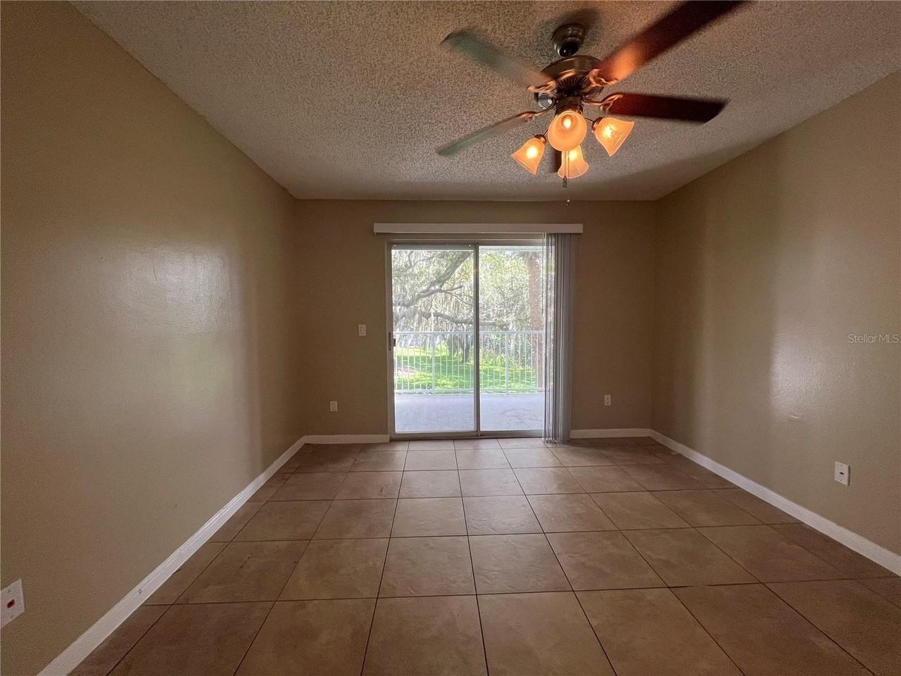 709 Secret Harbor Ln #207 - Photo 3 of 13