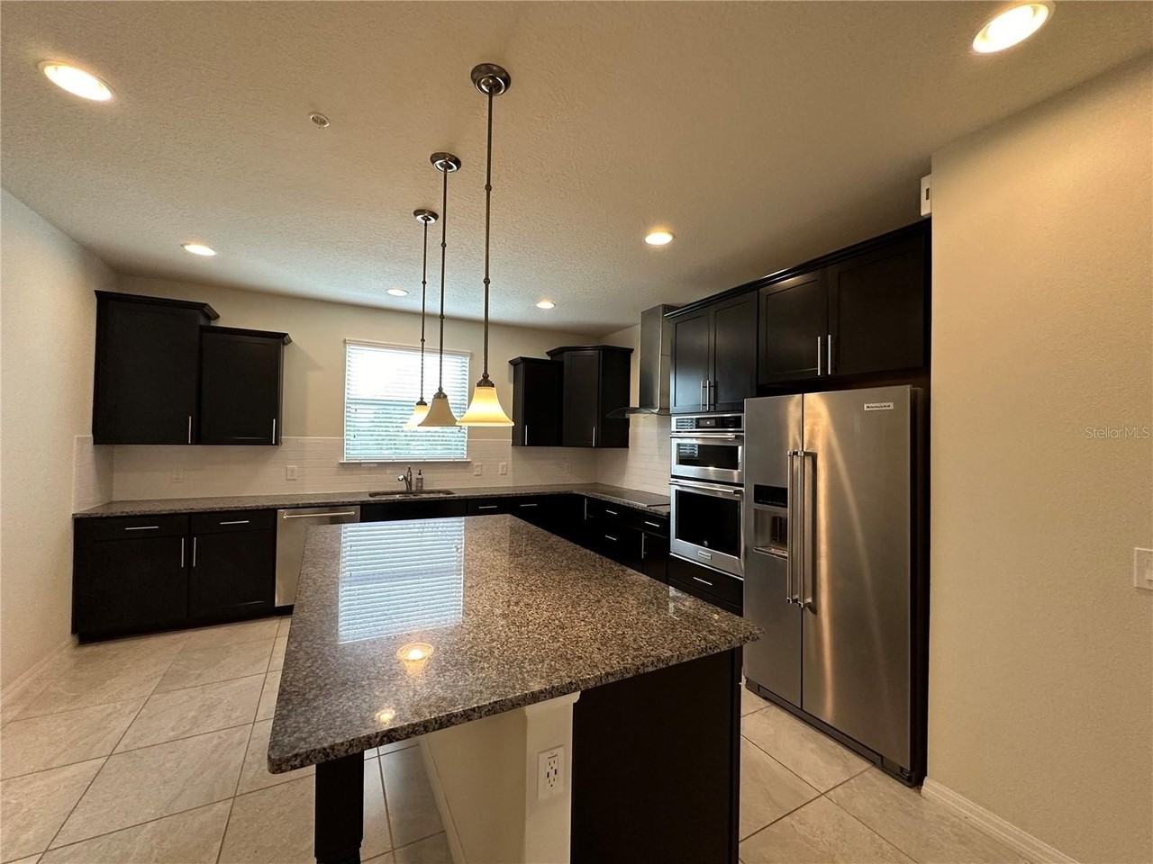 527 Piazza Pt - Photo 6 of 50